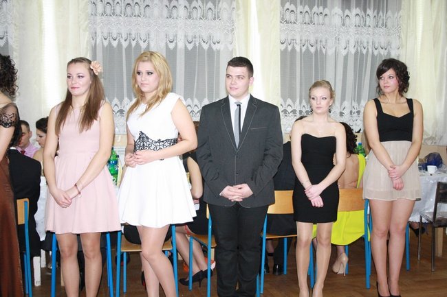 Studniówkowy sezon rozpoczęty - fotorelacja