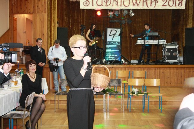 Studniówkowy sezon rozpoczęty - fotorelacja