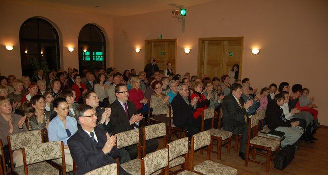 Sercem Gruzinka, talentem świata obywatelka - wywiad z Naną Kobaladze
