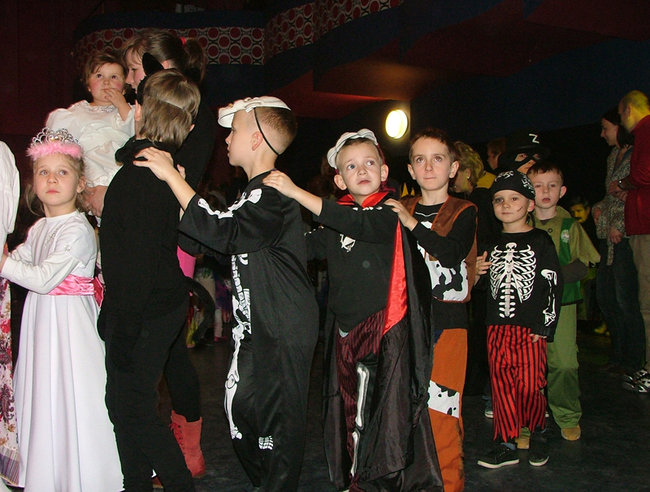 Bal na pożegnanie ferii - zdjęcia