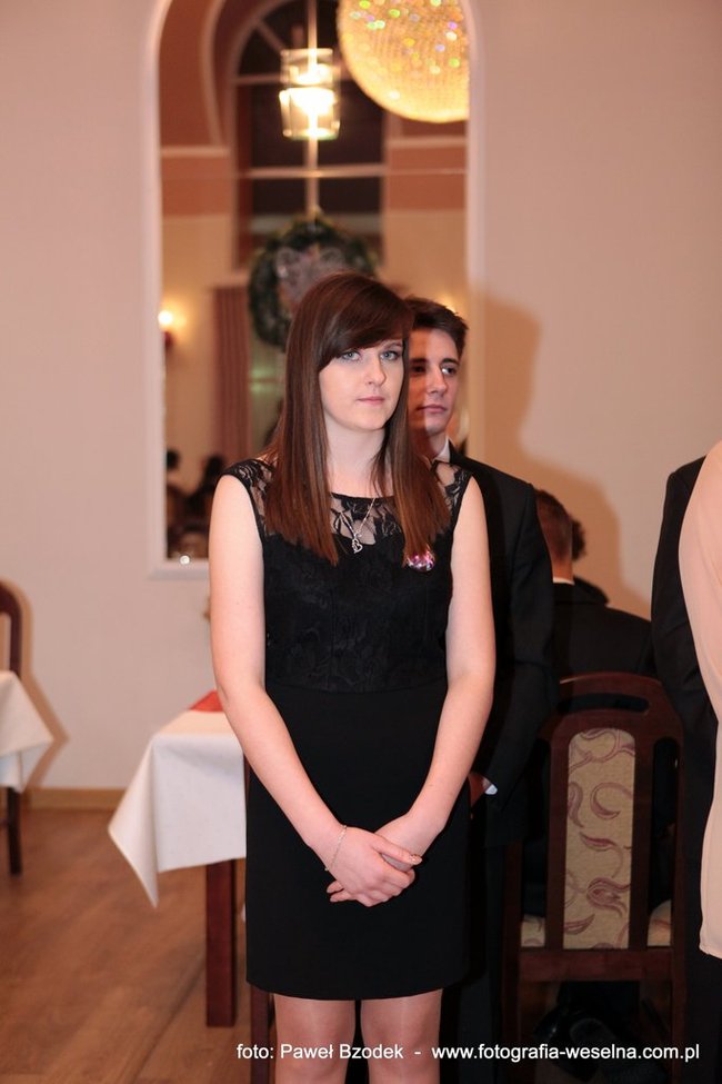Studniówkowych wspomnień czar - zdjęcia