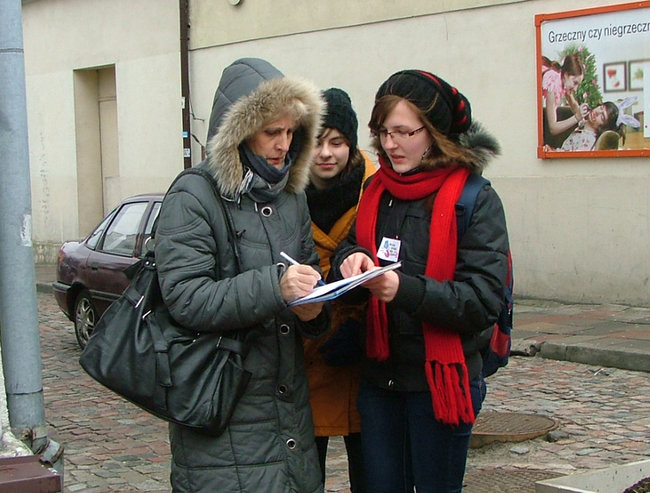 Happening na deptaku  - zdjęcia