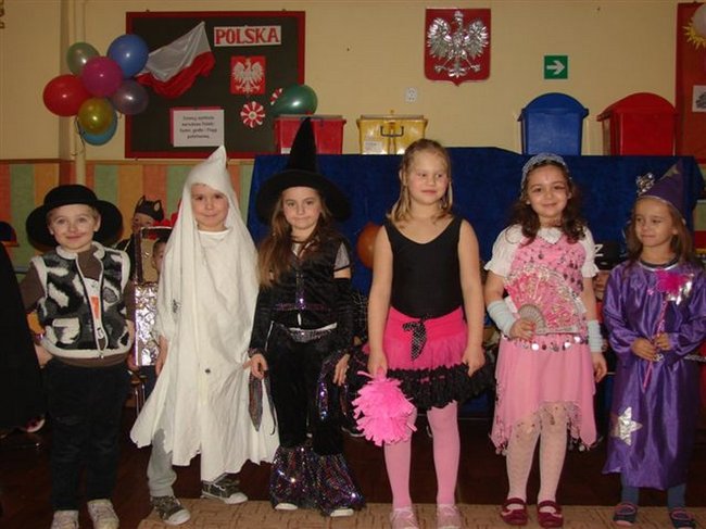 Kreatywne zabawy przedszkolaków - zdjęcia