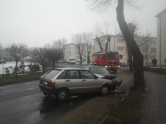 Czołówka na zakręcie - zdjęcia