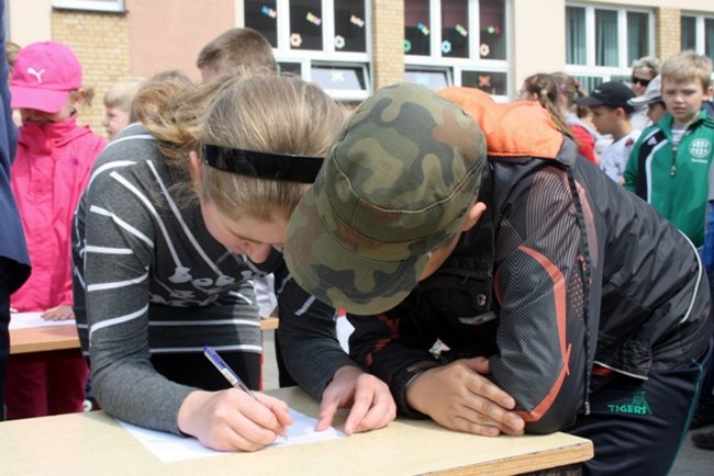 Młodzi przeciwko nałogom - zdjęcia