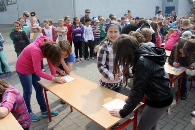 Młodzi przeciwko nałogom - zdjęcia