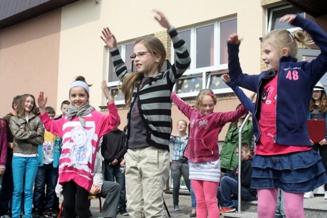 Młodzi przeciwko nałogom - zdjęcia