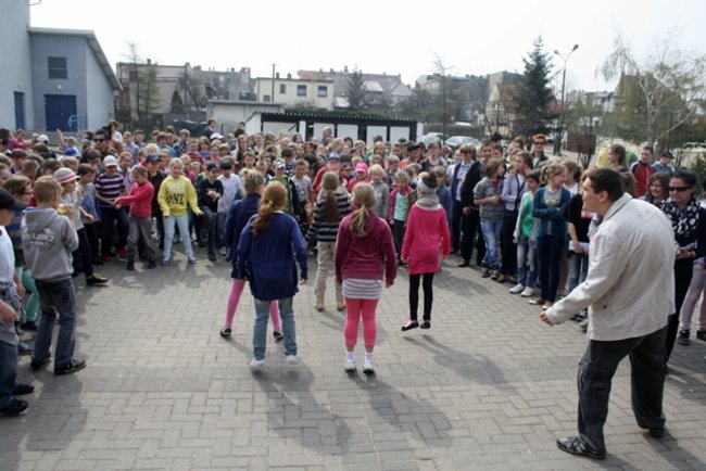 Młodzi przeciwko nałogom - zdjęcia