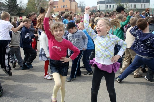 Młodzi przeciwko nałogom - zdjęcia