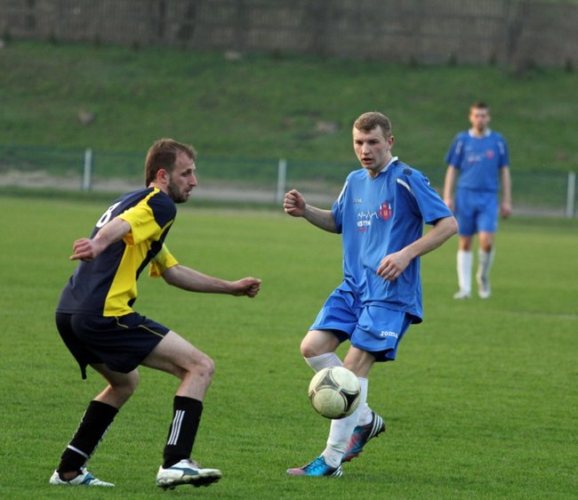 Kania rozgromiła Grom - zdjęcia