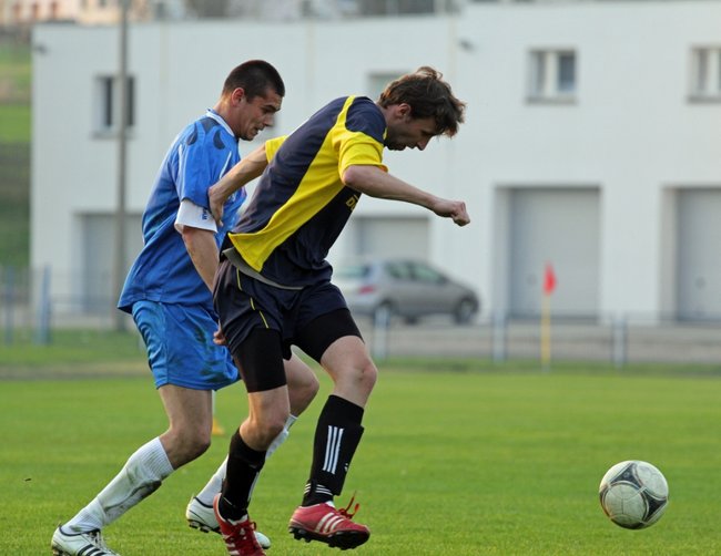 Kania rozgromiła Grom - zdjęcia