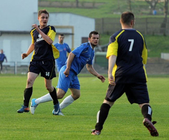 Kania rozgromiła Grom - zdjęcia