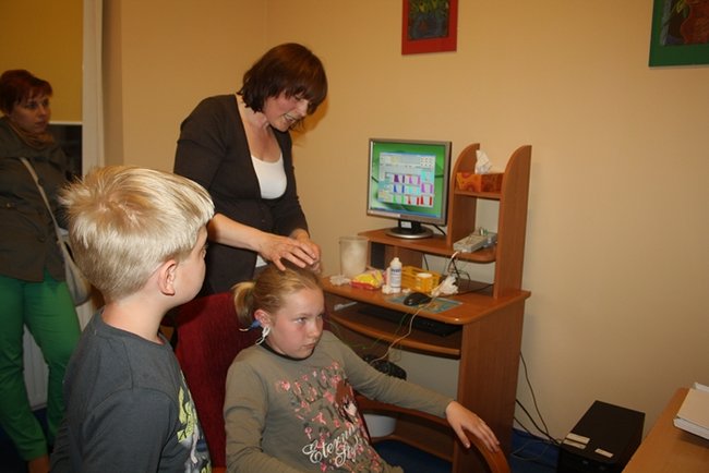 Pełne szkoły w sobotnią noc - zdjęcia