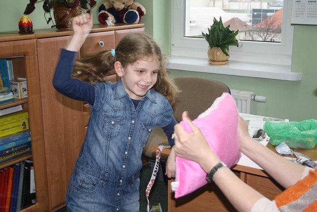 Pełne szkoły w sobotnią noc - zdjęcia