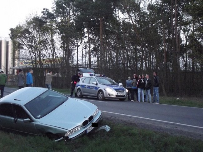 Uderzony podczas wyprzedzania  - zdjęcia