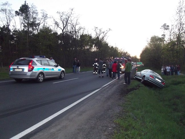 Uderzony podczas wyprzedzania  - zdjęcia
