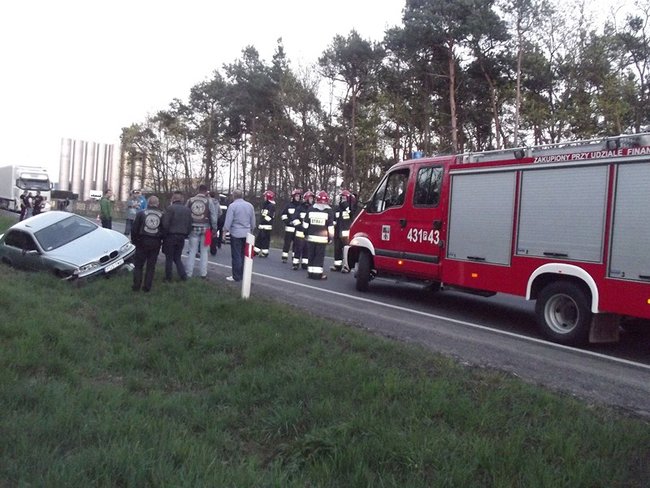 Uderzony podczas wyprzedzania  - zdjęcia