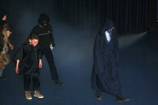 Błąkali się w ciemnościach - zdjęcia