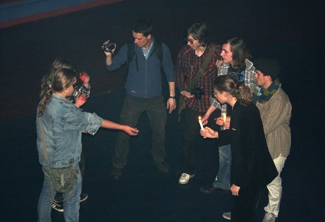 Błąkali się w ciemnościach - zdjęcia