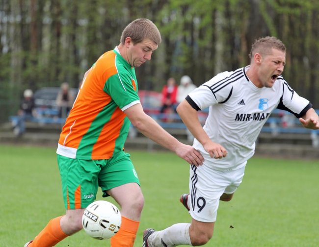 Lider na kolanach!  - zdjęcia