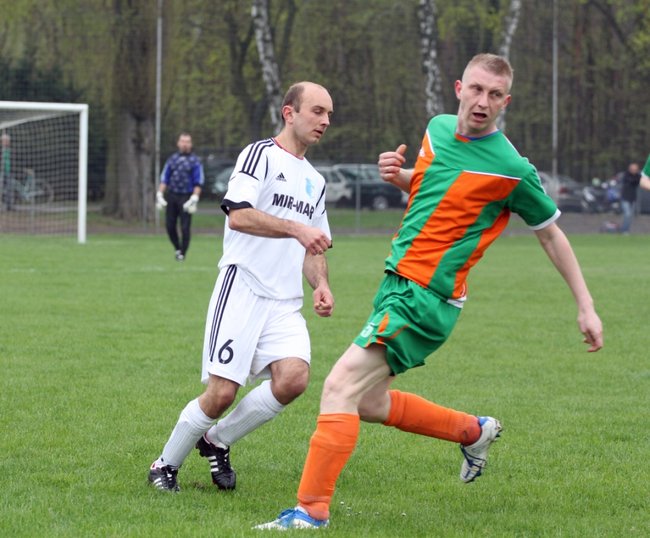 Lider na kolanach!  - zdjęcia