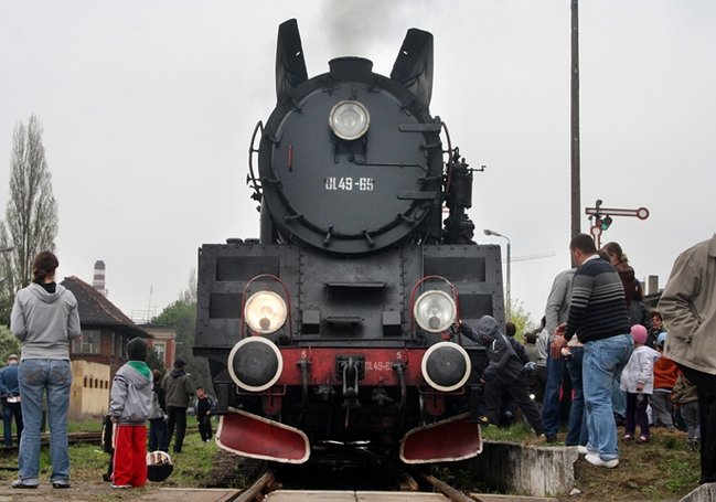 Zadyma na dworcu - zdjęcia