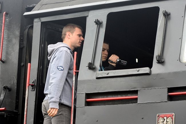 Zadyma na dworcu - zdjęcia