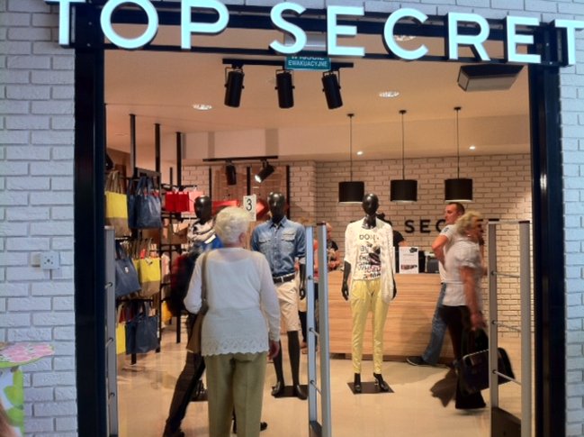 Tłumy w Top Secret - zdjęcia