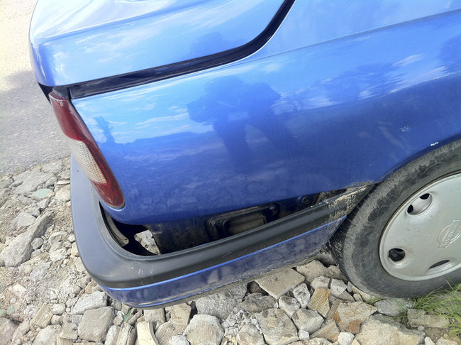 Zderzenie podczas zawracania - zdjęcia