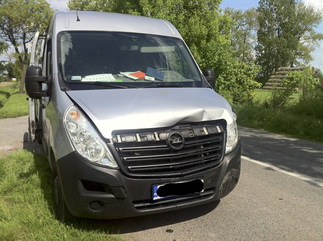 Zderzenie podczas zawracania - zdjęcia