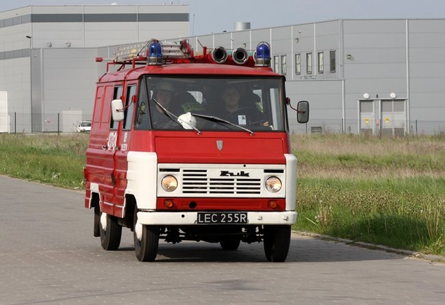 Symulowany pożar w fabryce styropianu - zdjęcia+film