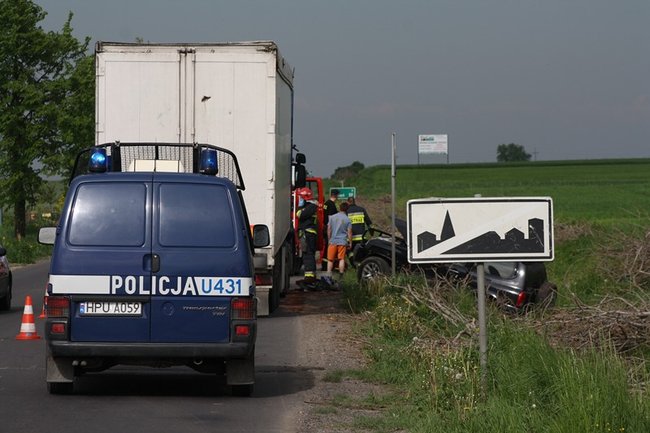 Na czołówkę z tirem - zdjęcia