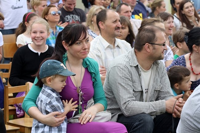 Zatańczyli dla papieża - zdjęcia