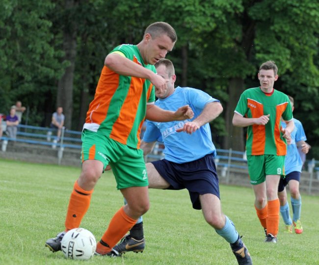 Kapitan wyrzucony z boiska - zdjęcia