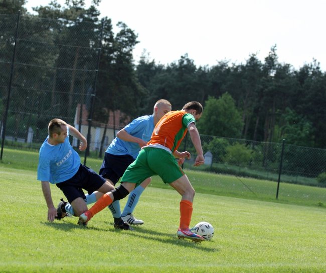 Kapitan wyrzucony z boiska - zdjęcia