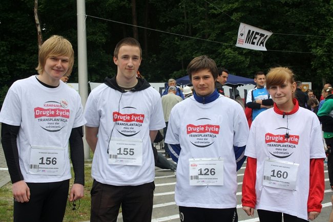 Pobiegli z dala od bomb - zdjęcia