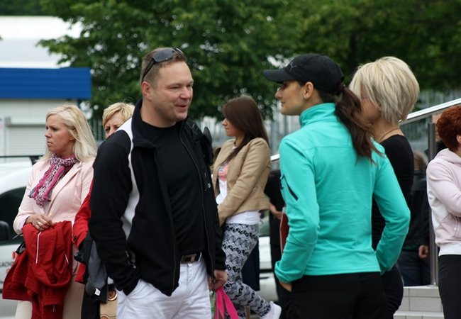 Pobiegli z dala od bomb - zdjęcia