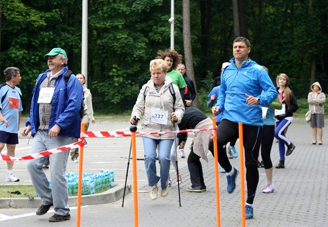 Pobiegli z dala od bomb - zdjęcia