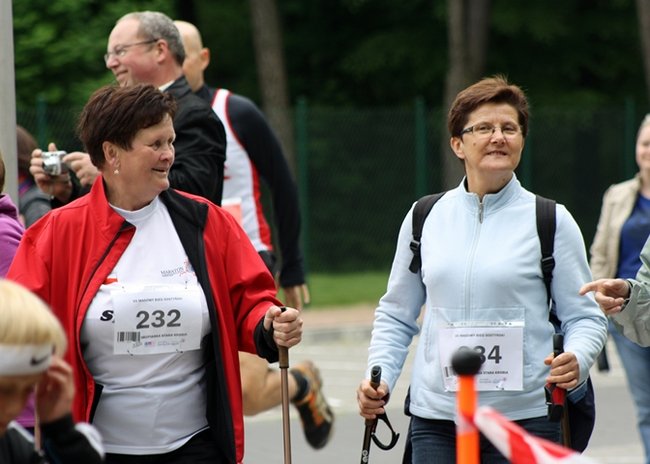 Pobiegli z dala od bomb - zdjęcia