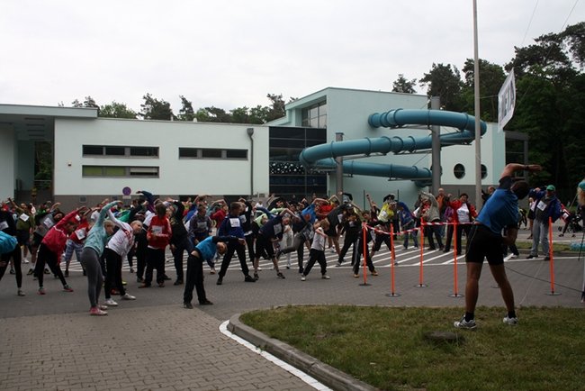 Pobiegli z dala od bomb - zdjęcia