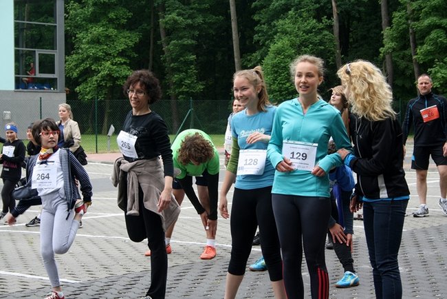 Pobiegli z dala od bomb - zdjęcia