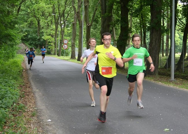 Pobiegli z dala od bomb - zdjęcia