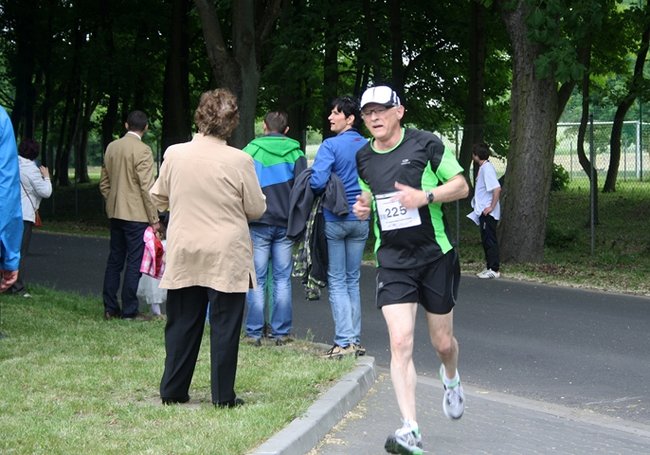 Pobiegli z dala od bomb - zdjęcia