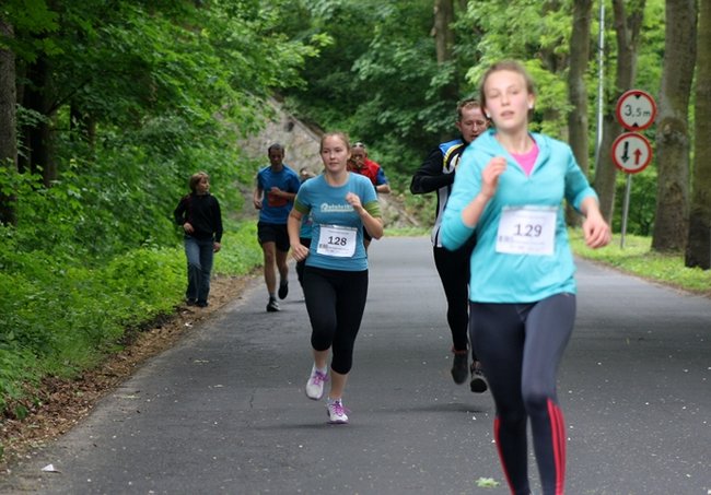 Pobiegli z dala od bomb - zdjęcia