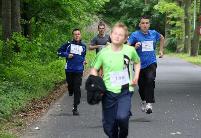 Pobiegli z dala od bomb - zdjęcia