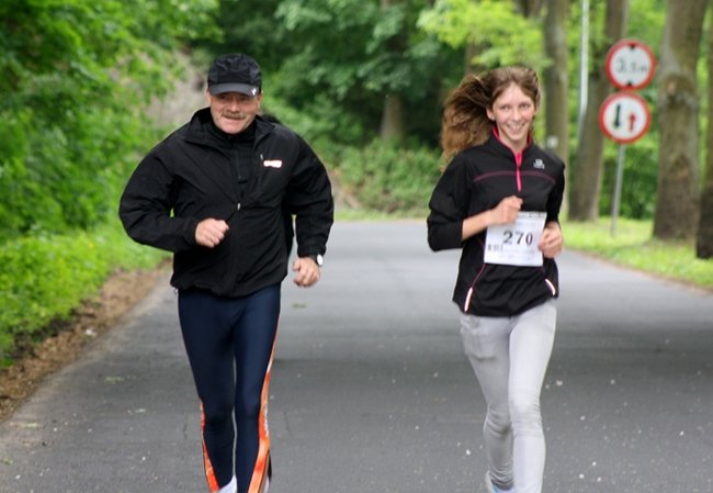 Pobiegli z dala od bomb - zdjęcia