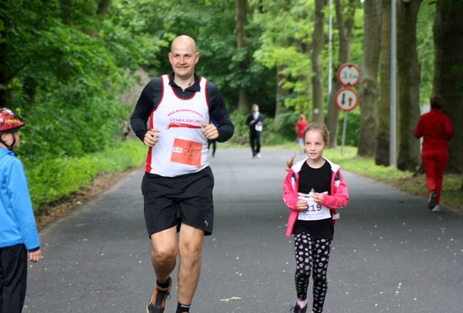 Pobiegli z dala od bomb - zdjęcia