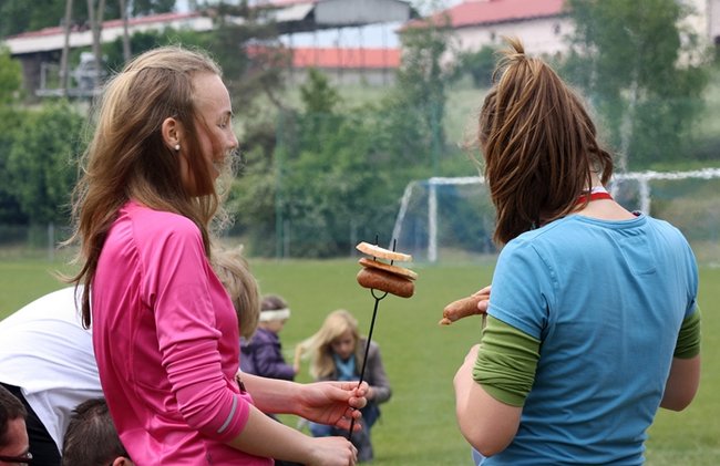 Pobiegli z dala od bomb - zdjęcia