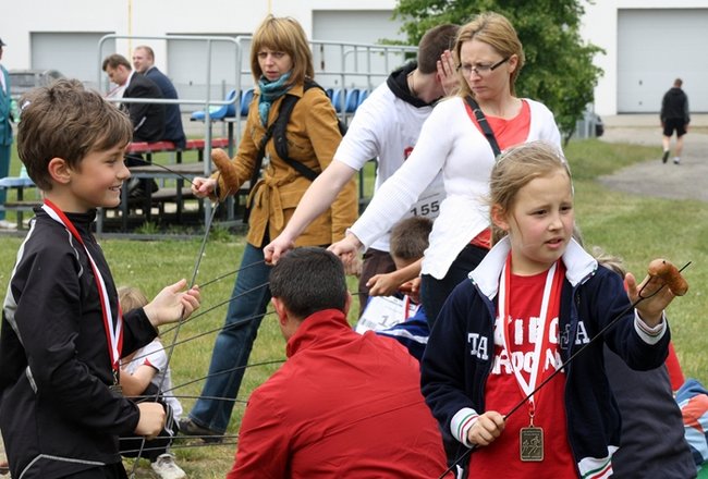 Pobiegli z dala od bomb - zdjęcia