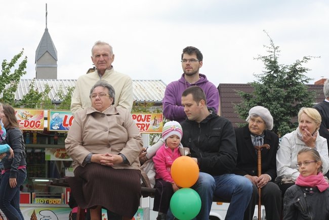 Zjednoczeni w sercu osiedla - zdjęcia